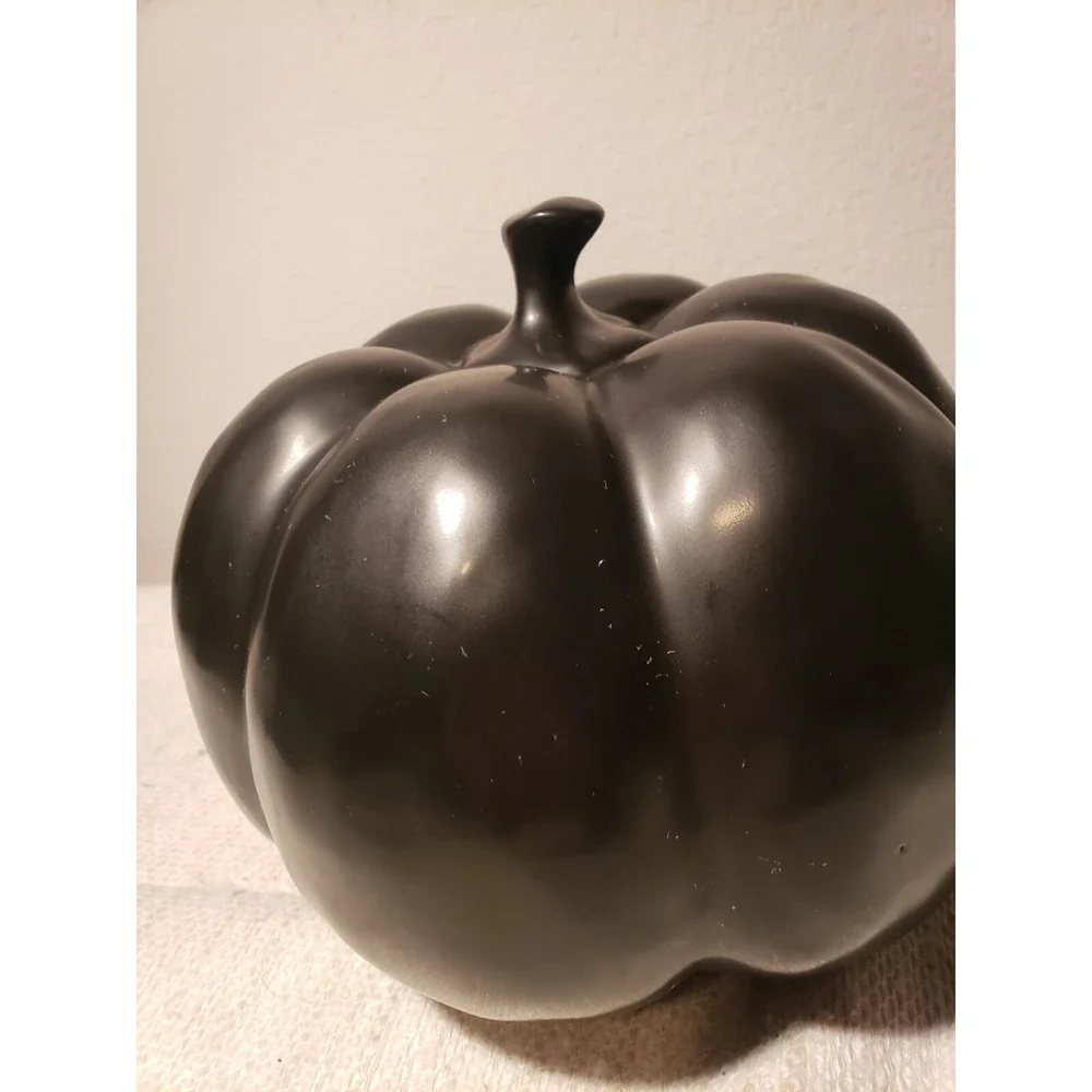 Rae‎ Dunn Magenta Black pumpkin SCARY Size Large - VHTF